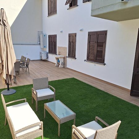 Dd House Family Holiday Apartment Cecina  Exterior foto