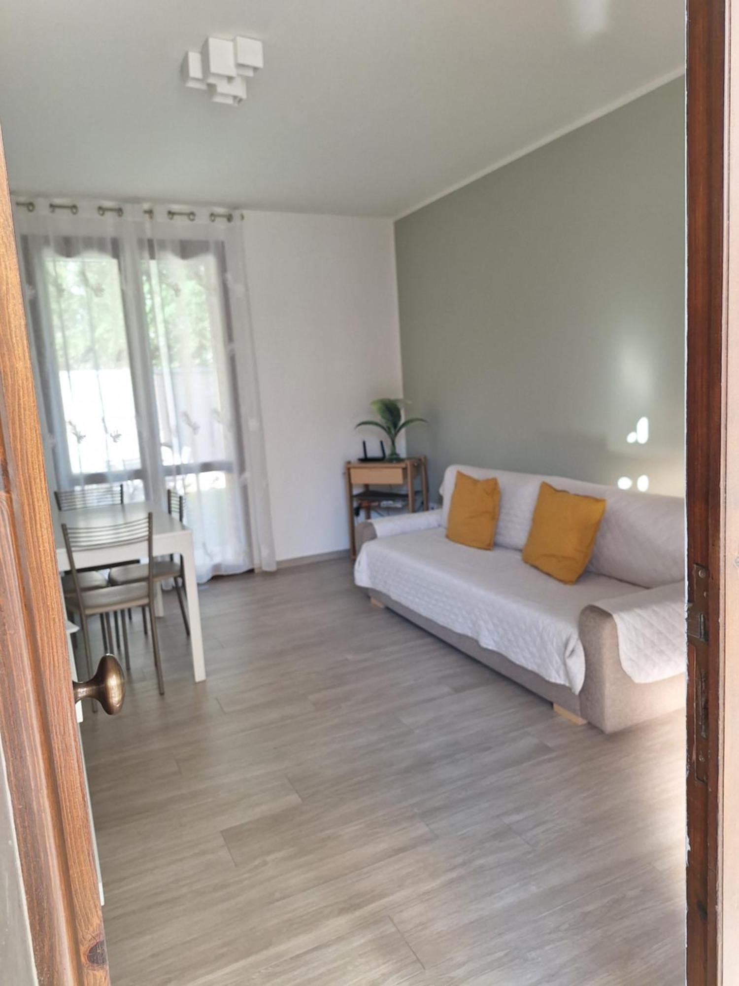Dd House Family Holiday Apartment Cecina  Exterior foto